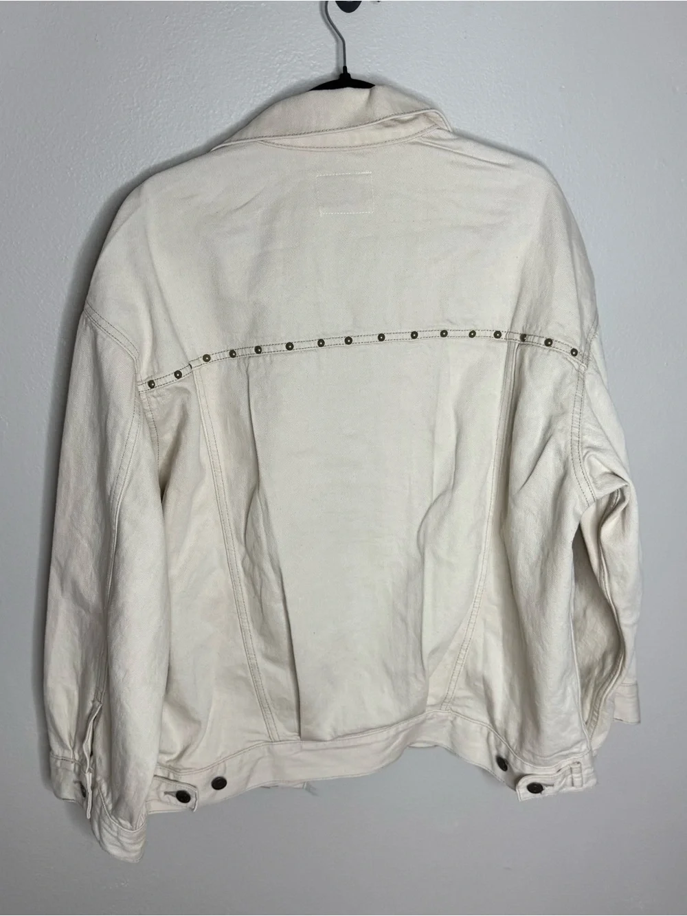 NWT Old Navy Oversized Studded Denim Trucker Jacket - Ecru/Cream